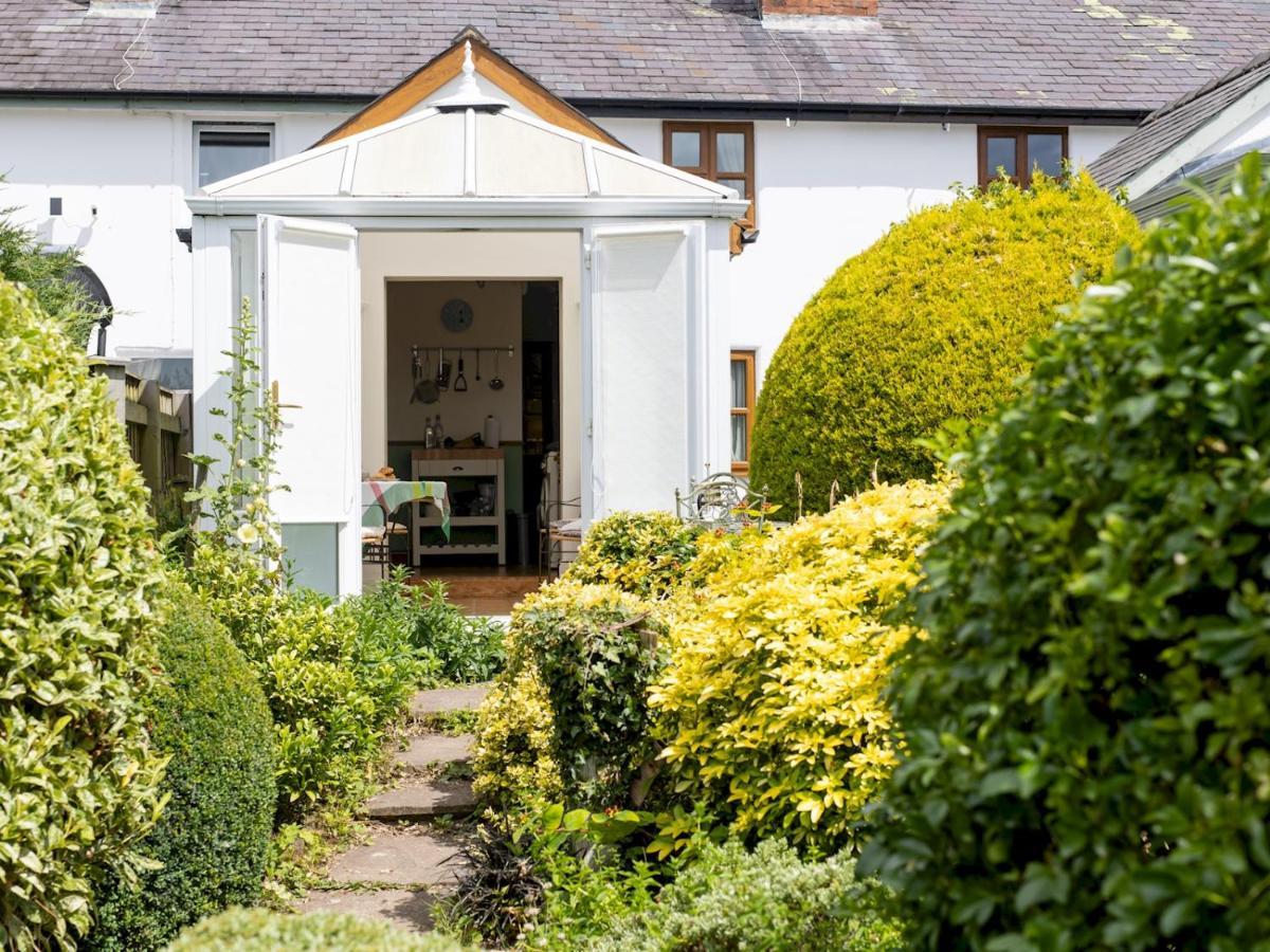 Pass The Keys Cosy Cottage With Views Over The Shropshire Hills Ludlow Exterior foto