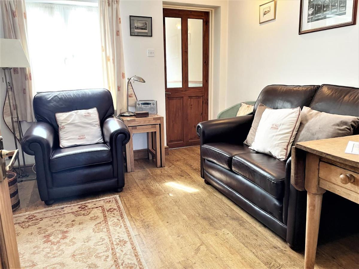 Pass The Keys Cosy Cottage With Views Over The Shropshire Hills Ludlow Exterior foto